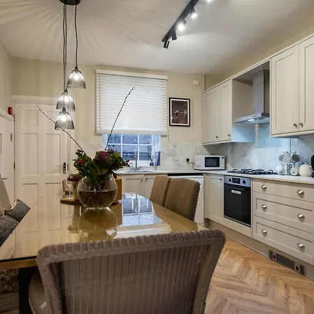 別荘 18 Dove Street *