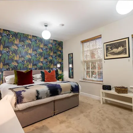 18 Dove Street Holiday home